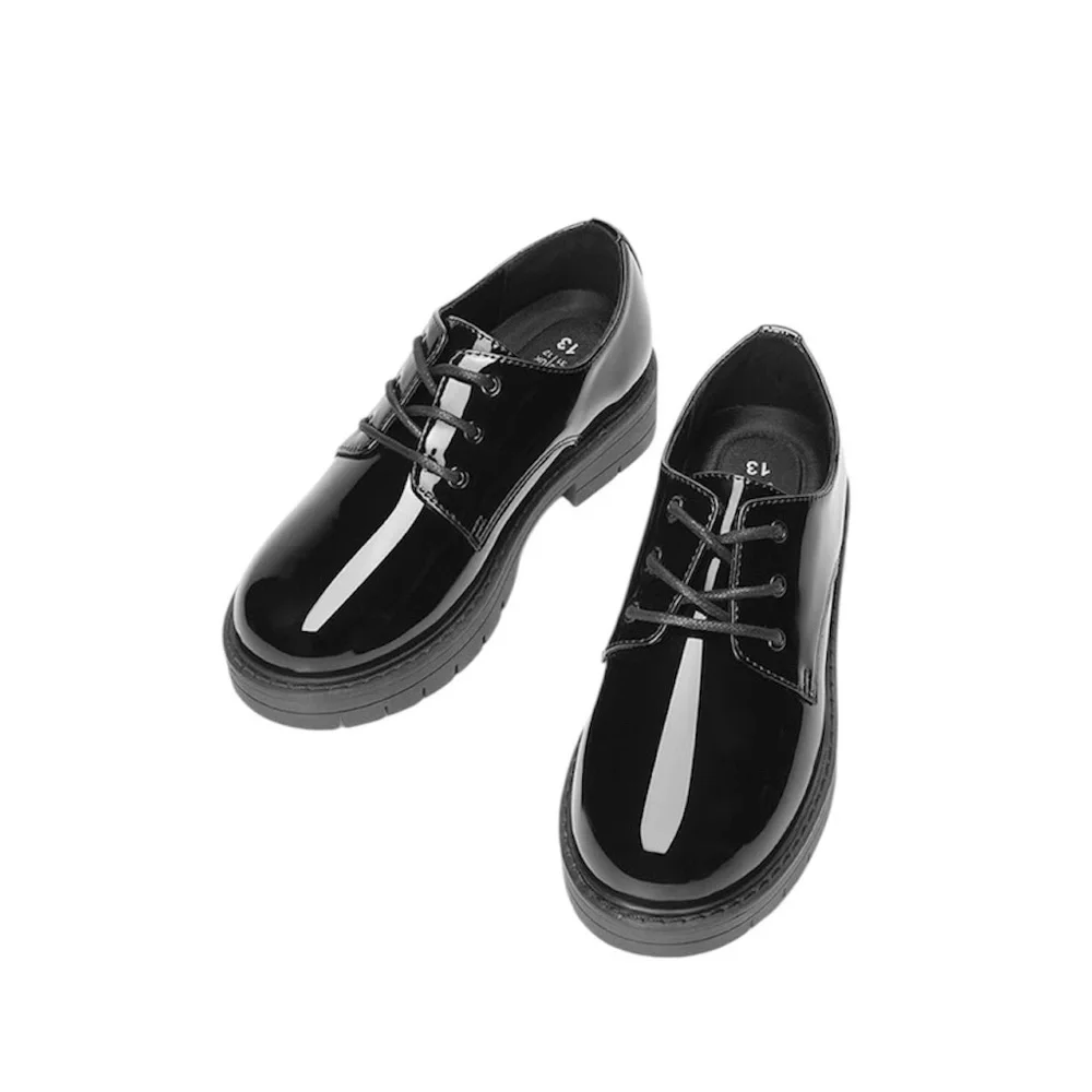 DREAM PAIRS Dress shoes for boys and girls, uniform, formal size 4.      (#86)